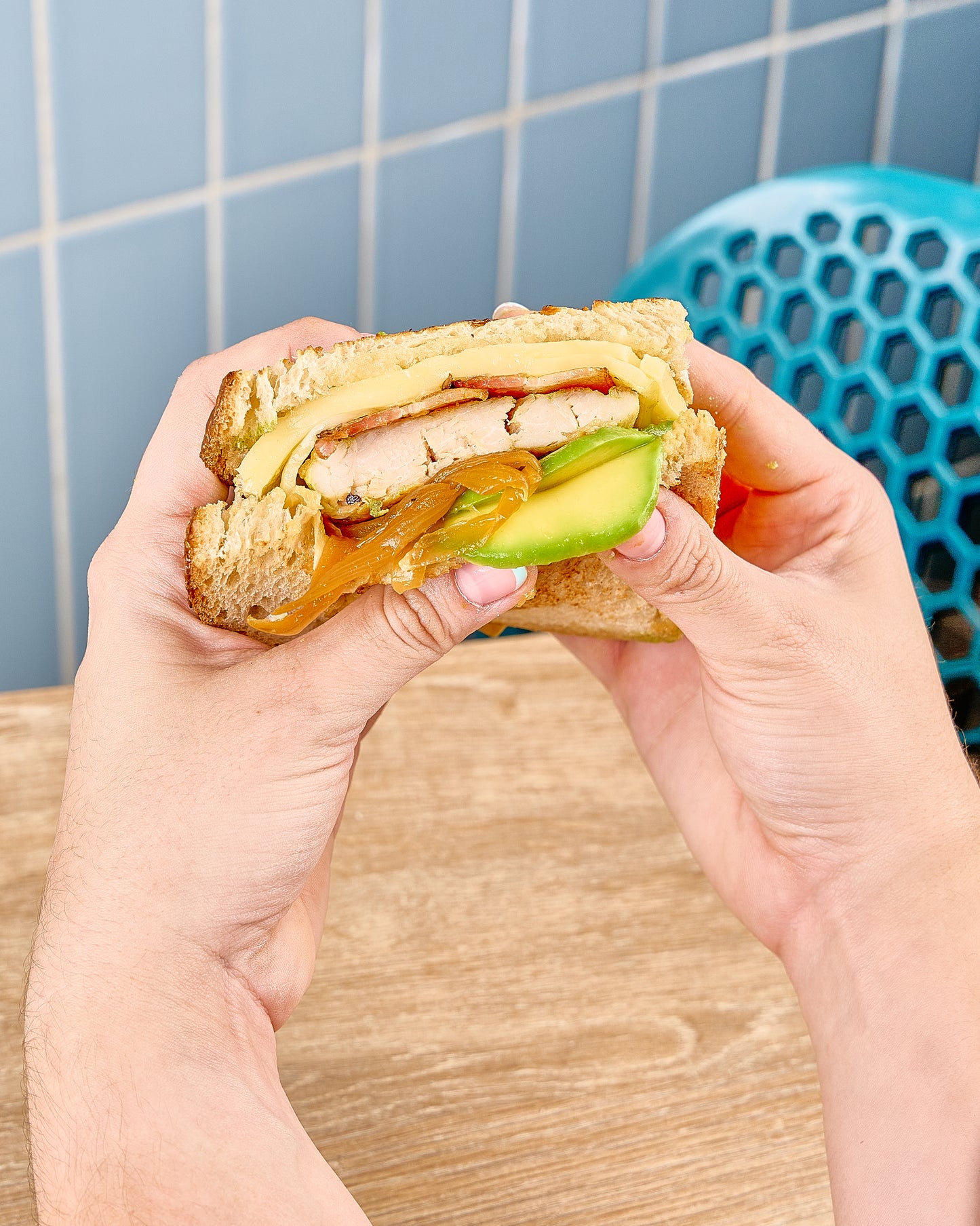 Sandwich de Pollo & Aguacate