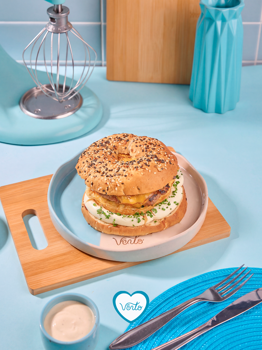 Breakfast bagel