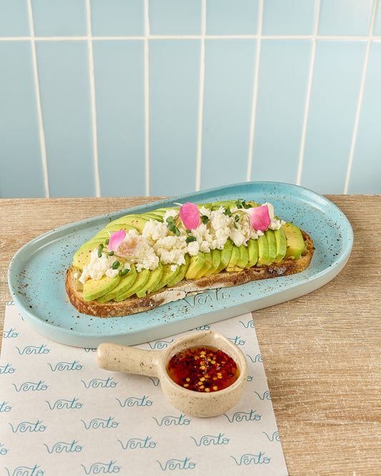 Tostadas de Aguacate & Feta
